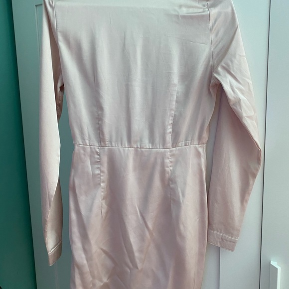 Blush Long sleeve Dress with Deep V and Slit - Picture 3 of 3